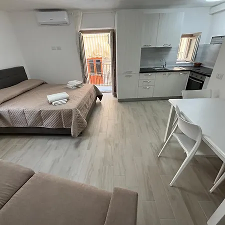 House Nonna Pina Apartment